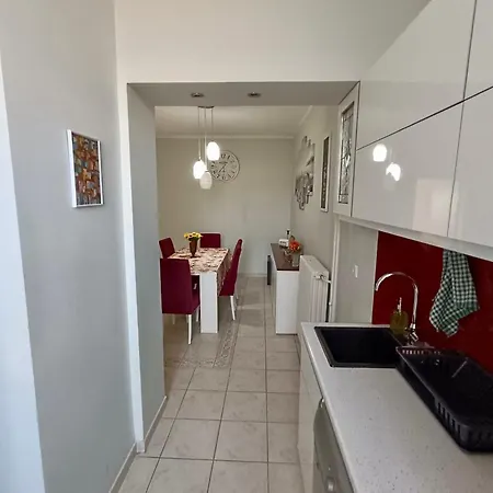 Central City Apartments Апартаменты