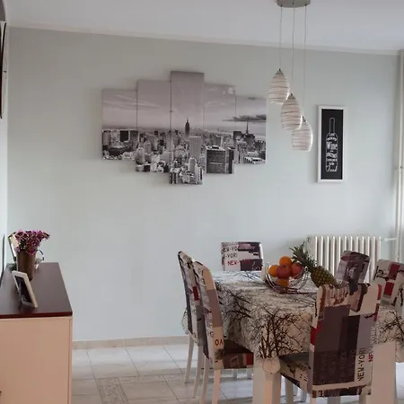 Apartament Central City Apartments *